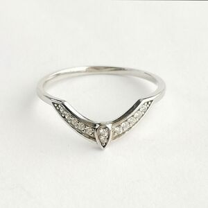 Wishbone Eternity band ring in White Sapphire Sterling Silver